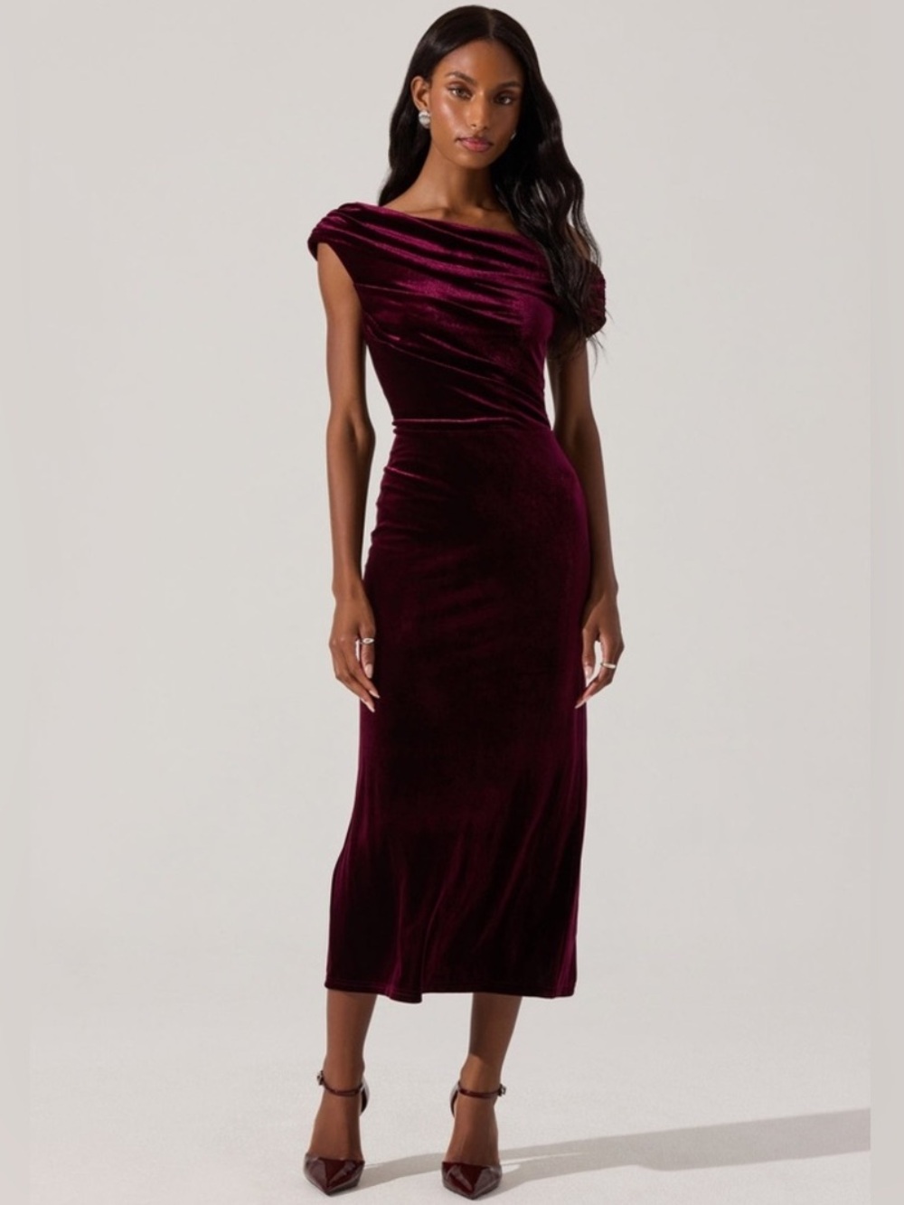 ASTR Tue Label Off The Shoulder Velvet Formal Dress Size Medium Wine Burgundy - Picture 13 of 13